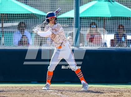 Thumbnail 2 in Chaminade vs Harvard-Westlake photogallery.