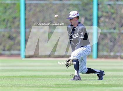 Thumbnail 3 in Chaminade vs Harvard-Westlake photogallery.