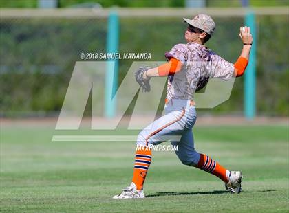 Thumbnail 3 in Chaminade vs Harvard-Westlake photogallery.