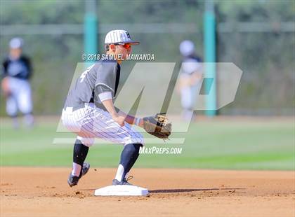 Thumbnail 3 in Chaminade vs Harvard-Westlake photogallery.