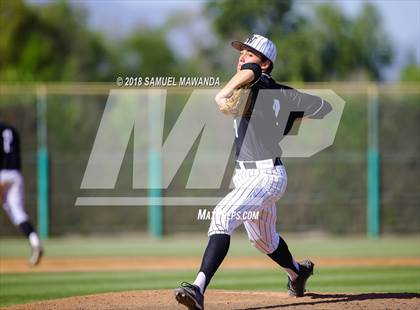 Thumbnail 3 in Chaminade vs Harvard-Westlake photogallery.