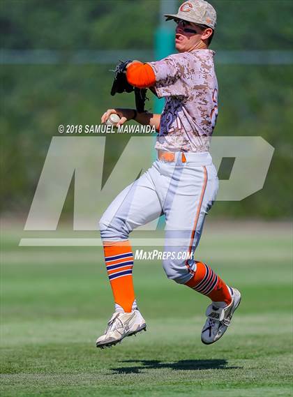 Thumbnail 1 in Chaminade vs Harvard-Westlake photogallery.