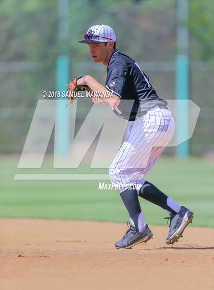 Thumbnail 1 in Chaminade vs Harvard-Westlake photogallery.