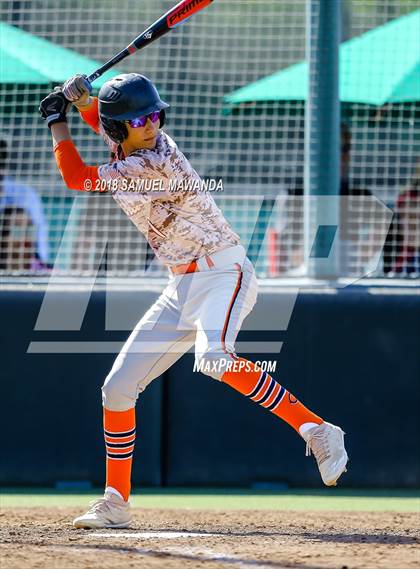 Thumbnail 3 in Chaminade vs Harvard-Westlake photogallery.