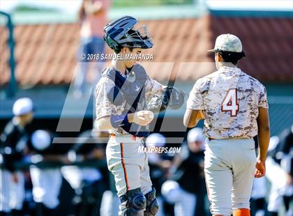 Thumbnail 2 in Chaminade vs Harvard-Westlake photogallery.