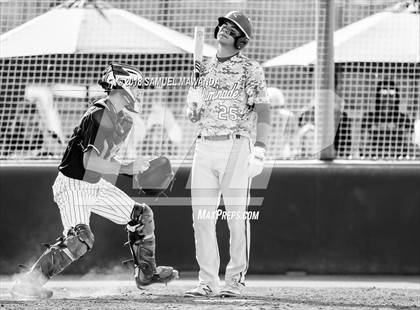 Thumbnail 1 in Chaminade vs Harvard-Westlake photogallery.
