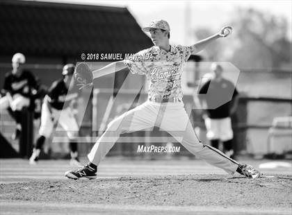 Thumbnail 2 in Chaminade vs Harvard-Westlake photogallery.