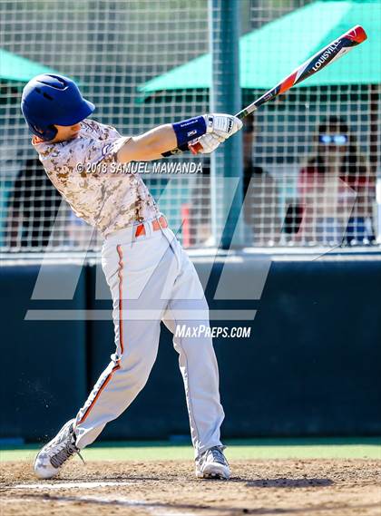 Thumbnail 1 in Chaminade vs Harvard-Westlake photogallery.