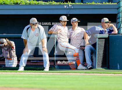 Thumbnail 2 in Chaminade vs Harvard-Westlake photogallery.