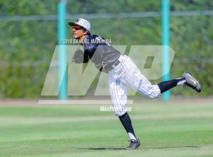 Thumbnail 2 in Chaminade vs Harvard-Westlake photogallery.