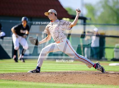 Thumbnail 2 in Chaminade vs Harvard-Westlake photogallery.