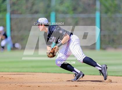 Thumbnail 1 in Chaminade vs Harvard-Westlake photogallery.
