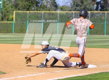 Thumbnail 3 in Chaminade vs Harvard-Westlake photogallery.