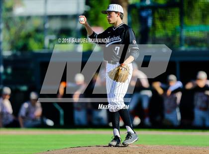 Thumbnail 3 in Chaminade vs Harvard-Westlake photogallery.