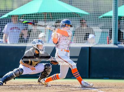 Thumbnail 2 in Chaminade vs Harvard-Westlake photogallery.
