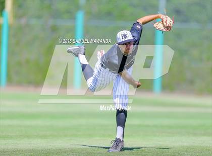 Thumbnail 2 in Chaminade vs Harvard-Westlake photogallery.