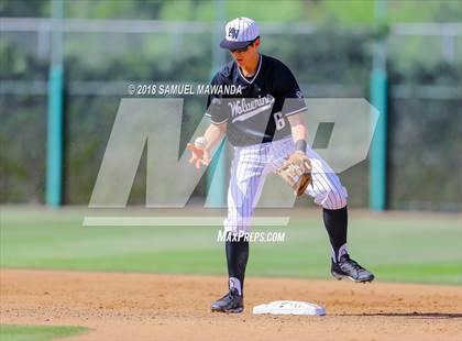 Thumbnail 3 in Chaminade vs Harvard-Westlake photogallery.
