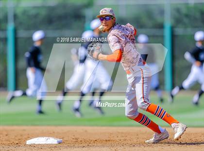Thumbnail 1 in Chaminade vs Harvard-Westlake photogallery.