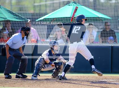 Thumbnail 3 in Chaminade vs Harvard-Westlake photogallery.