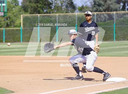 Thumbnail 2 in Chaminade vs Harvard-Westlake photogallery.