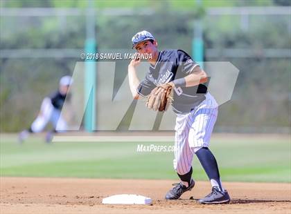 Thumbnail 2 in Chaminade vs Harvard-Westlake photogallery.