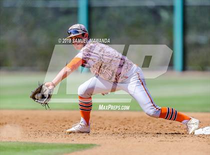 Thumbnail 1 in Chaminade vs Harvard-Westlake photogallery.