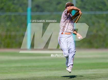 Thumbnail 1 in Chaminade vs Harvard-Westlake photogallery.