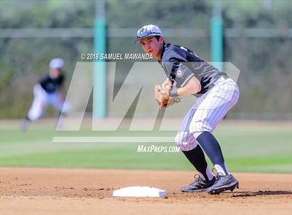 Thumbnail 3 in Chaminade vs Harvard-Westlake photogallery.