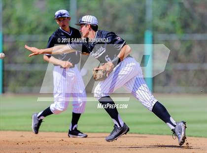 Thumbnail 3 in Chaminade vs Harvard-Westlake photogallery.