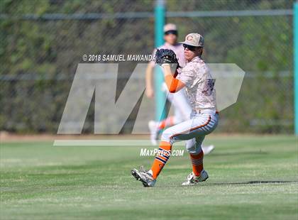 Thumbnail 2 in Chaminade vs Harvard-Westlake photogallery.