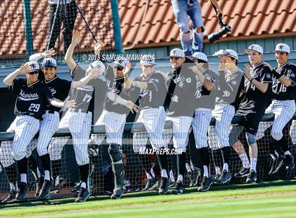 Thumbnail 3 in Chaminade vs Harvard-Westlake photogallery.