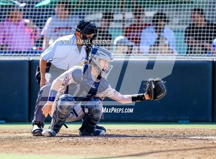 Thumbnail 3 in Chaminade vs Harvard-Westlake photogallery.