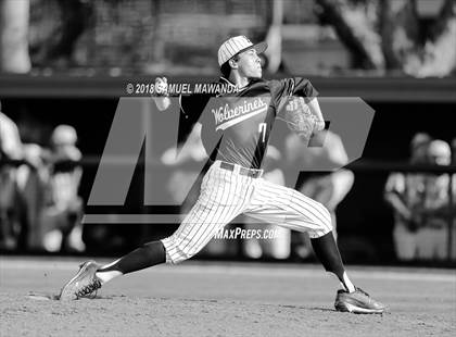 Thumbnail 2 in Chaminade vs Harvard-Westlake photogallery.
