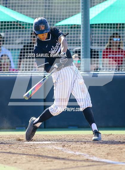 Thumbnail 2 in Chaminade vs Harvard-Westlake photogallery.