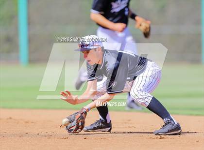 Thumbnail 1 in Chaminade vs Harvard-Westlake photogallery.