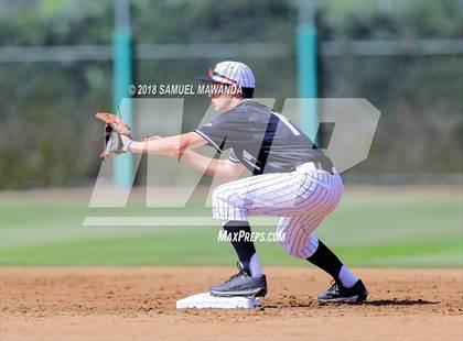 Thumbnail 1 in Chaminade vs Harvard-Westlake photogallery.