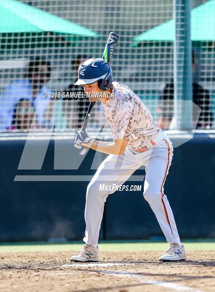 Thumbnail 1 in Chaminade vs Harvard-Westlake photogallery.