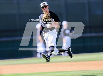 Thumbnail 1 in Chaminade vs Harvard-Westlake photogallery.