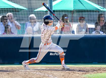 Thumbnail 2 in Chaminade vs Harvard-Westlake photogallery.