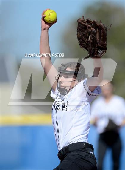 Thumbnail 3 in East St. John vs. St. Mary's Dominican (SCC Tournament) photogallery.