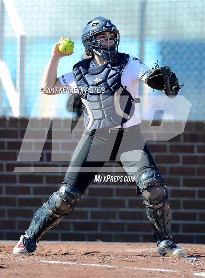 Thumbnail 1 in East St. John vs. St. Mary's Dominican (SCC Tournament) photogallery.