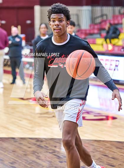 Thumbnail 1 in North Shore vs. Deer Park (McDonald's Texas Invitational) photogallery.