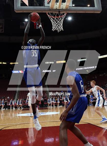 Thumbnail 1 in Paradise Honors vs. Valley Christian (AIA 3A Semifinals) photogallery.