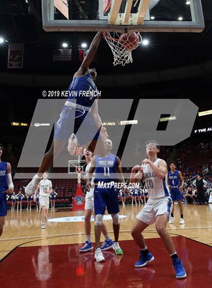 Thumbnail 2 in Paradise Honors vs. Valley Christian (AIA 3A Semifinals) photogallery.