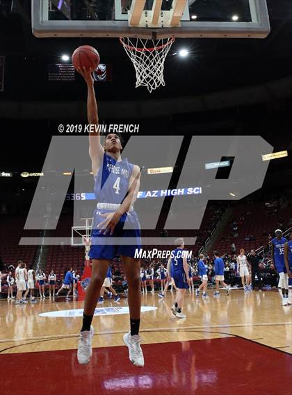 Thumbnail 1 in Paradise Honors vs. Valley Christian (AIA 3A Semifinals) photogallery.
