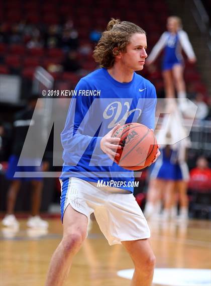 Thumbnail 1 in Paradise Honors vs. Valley Christian (AIA 3A Semifinals) photogallery.