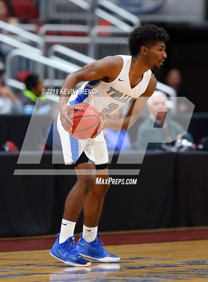 Thumbnail 1 in Paradise Honors vs. Valley Christian (AIA 3A Semifinals) photogallery.