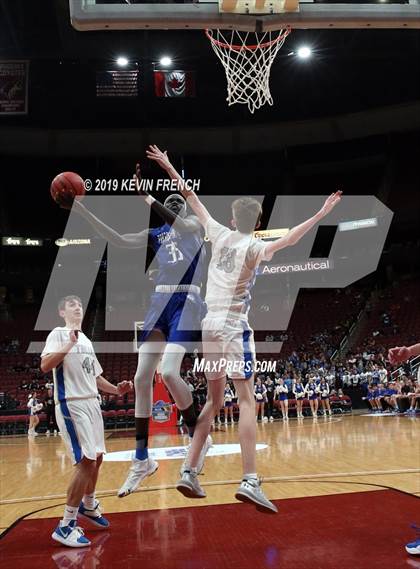 Thumbnail 3 in Paradise Honors vs. Valley Christian (AIA 3A Semifinals) photogallery.