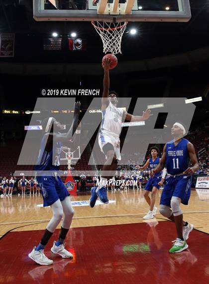 Thumbnail 1 in Paradise Honors vs. Valley Christian (AIA 3A Semifinals) photogallery.