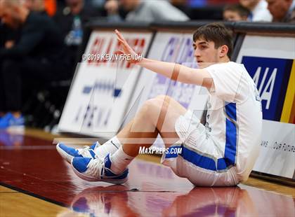 Thumbnail 3 in Paradise Honors vs. Valley Christian (AIA 3A Semifinals) photogallery.